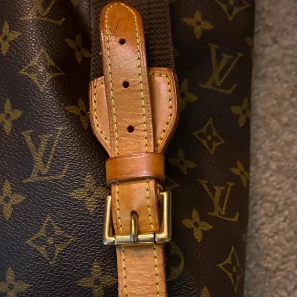 Authentic Vintage Louis Vuitton Dark Brown Monogram Backpack with Dustbag - Picture 6 of 16